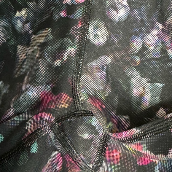 🤖#37 LULULEMON sz 4 Wunder Under High Rise 25” Full-On Luxtreme Actívate Floral - Picture 3 of 8